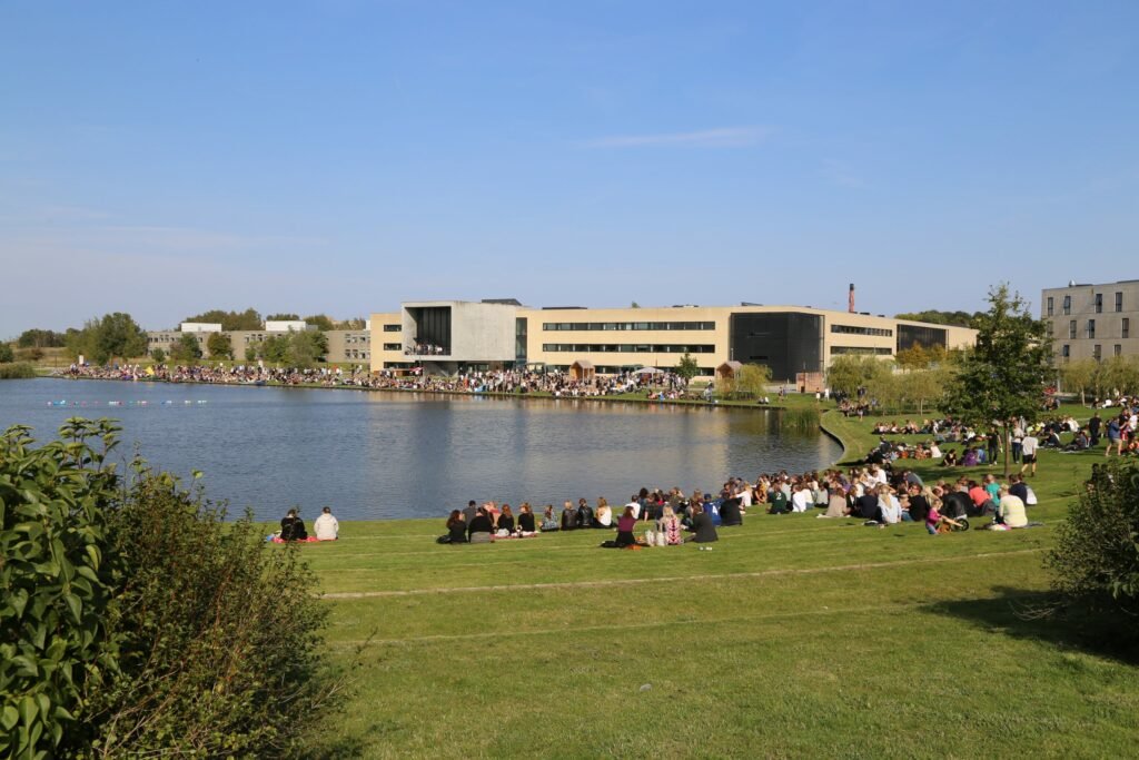 Roskilde Univerity student celebration at the lake